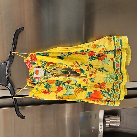 💕FARM RIO💕 Yellow Delicate Fruit Garden Sleeveless Blouse ~ Medium NWT - Picture 13 of 16